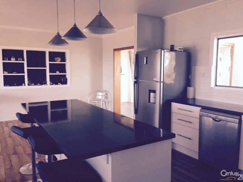 3 Elphinstone Street, Bowen QLD 4805