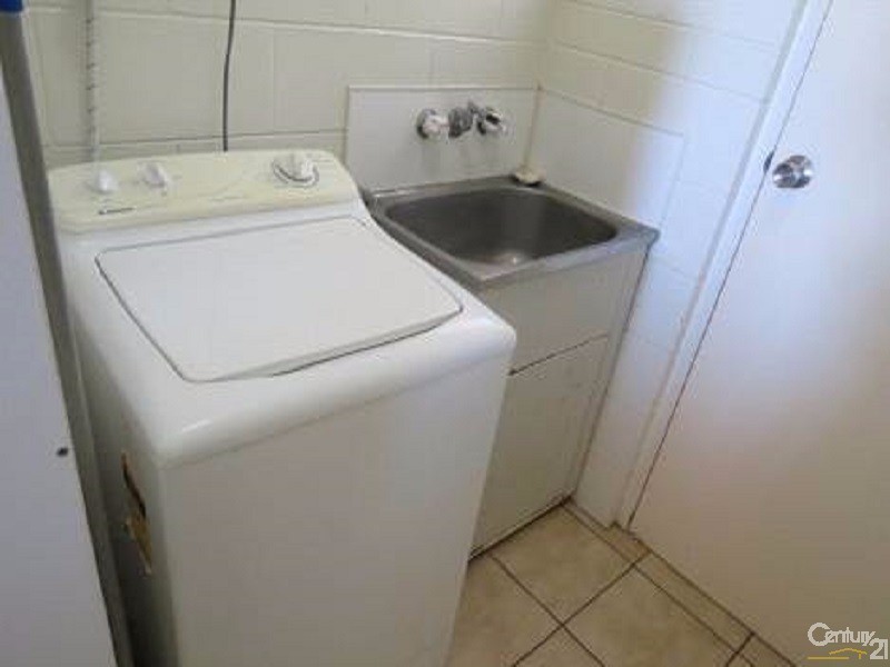 4/10 Poinciana Drive, Bowen QLD 4805