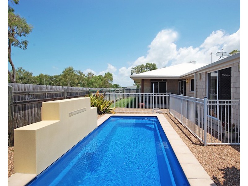 33  Nautilus Street, Bowen QLD 4805