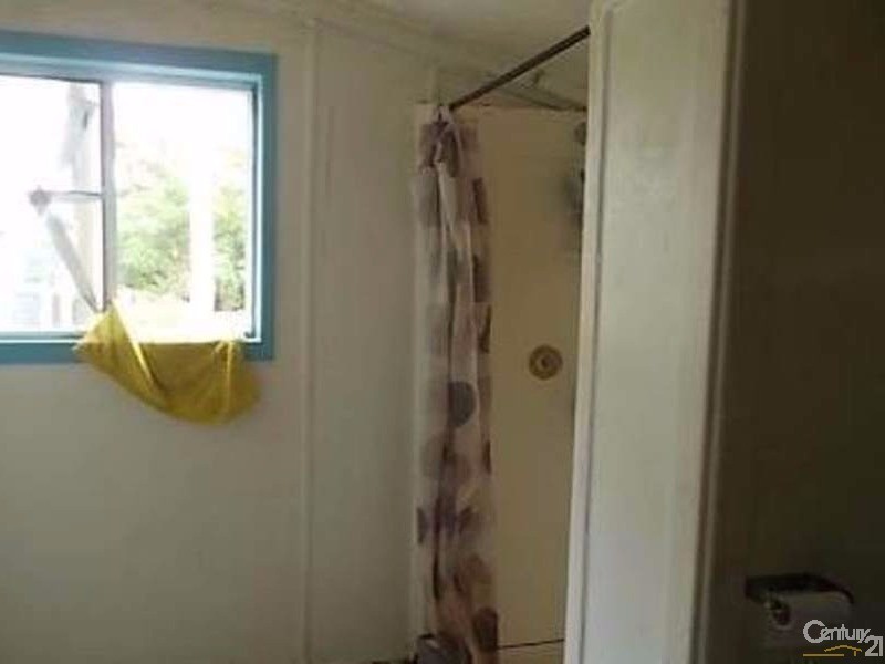 24 Bradfield Street, Collinsville QLD 4804