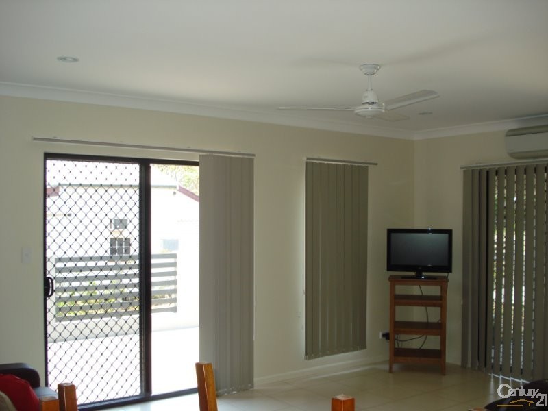 62 Livingstone Street, Bowen QLD 4805