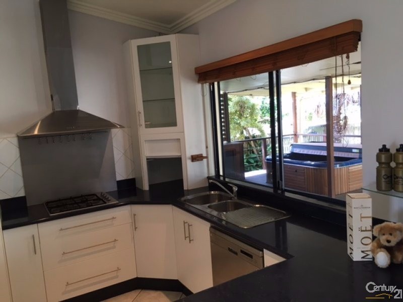 62 Argyle Park Road, Bowen QLD 4805
