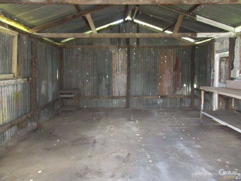 23 Seventh Avenue, Scottville QLD 4804