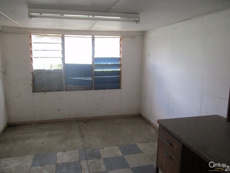 23 Seventh Avenue, Scottville QLD 4804