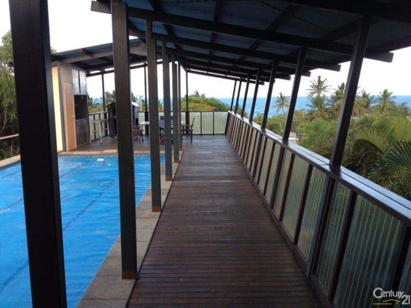 11 Banyan Drive, Bowen QLD 4805