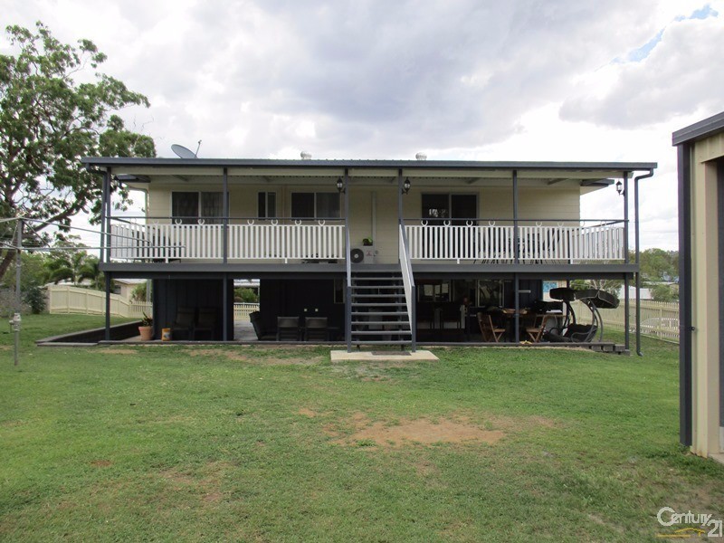 11 Miller Street, Collinsville QLD 4804