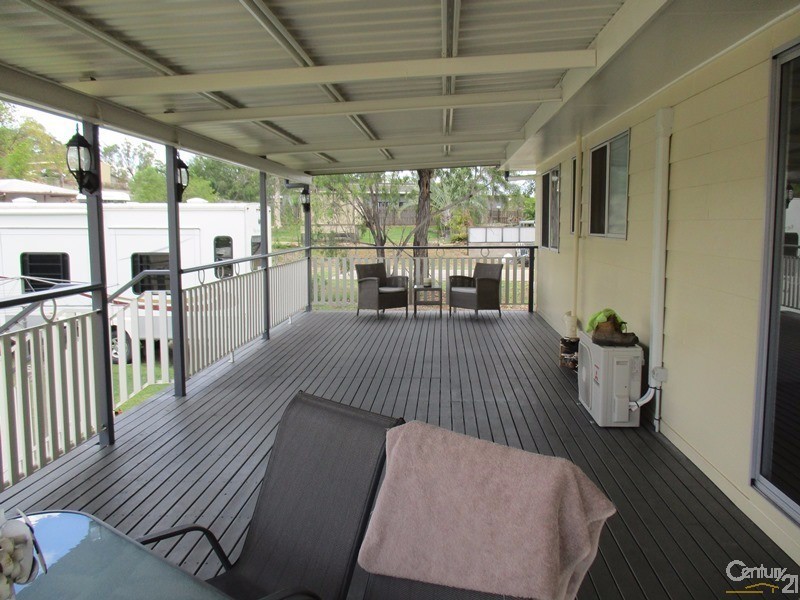 11 Miller Street, Collinsville QLD 4804