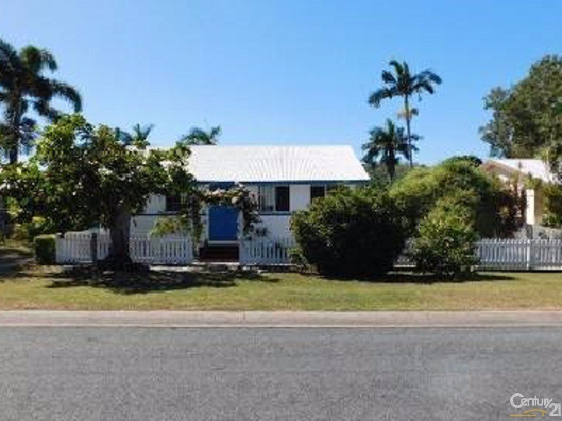 32 Field Street, Bowen QLD 4805