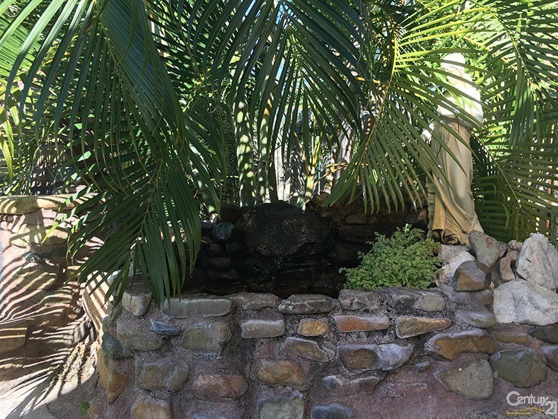 32 Field Street, Bowen QLD 4805