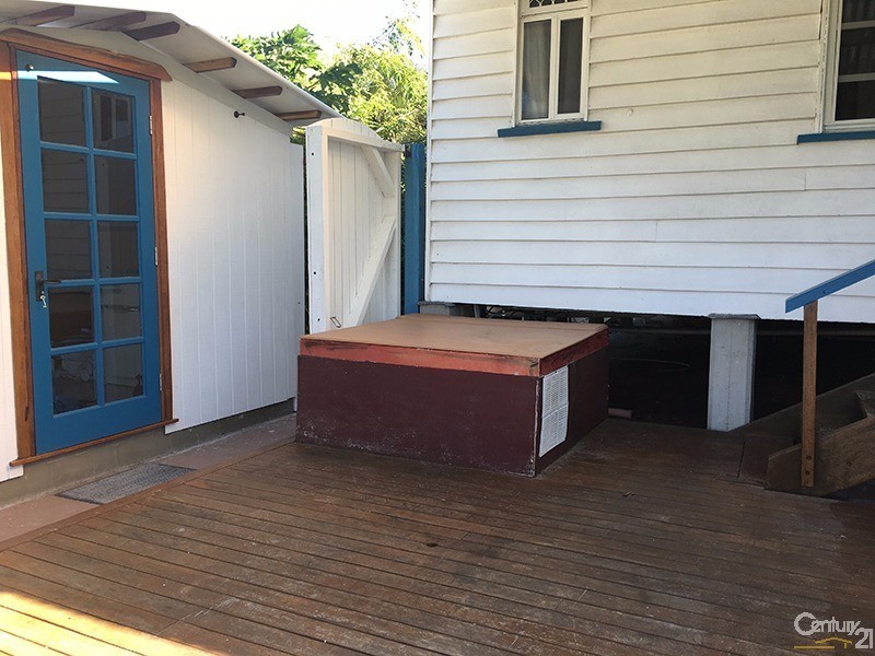 32 Field Street, Bowen QLD 4805