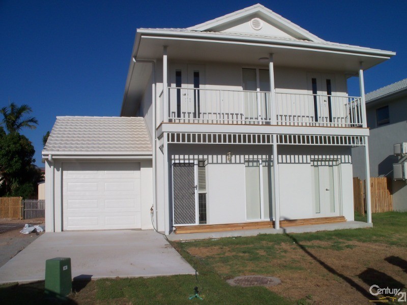 10 Pacific Drive, Bowen QLD 4805