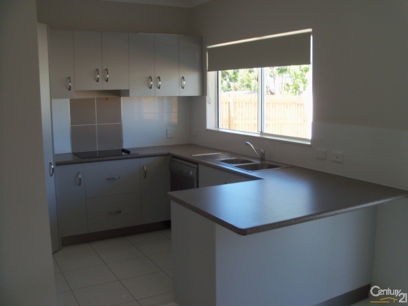 10 Pacific Drive, Bowen QLD 4805