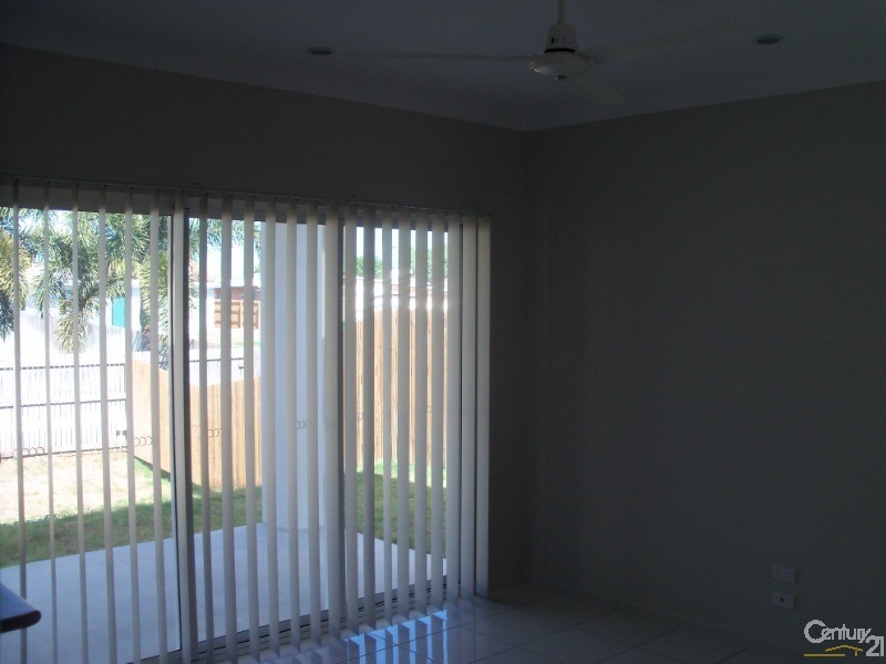 10 Pacific Drive, Bowen QLD 4805