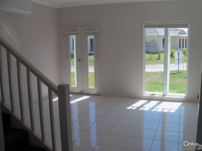 10 Pacific Drive, Bowen QLD 4805