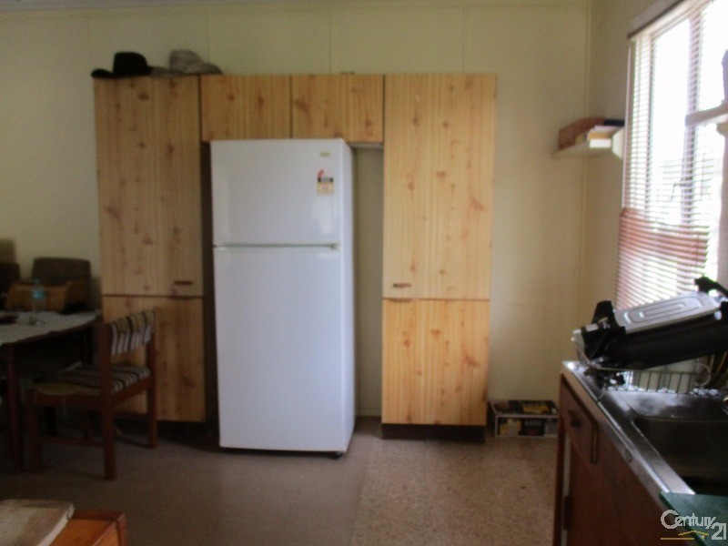 57 Ninth Avenue, Scottville QLD 4804