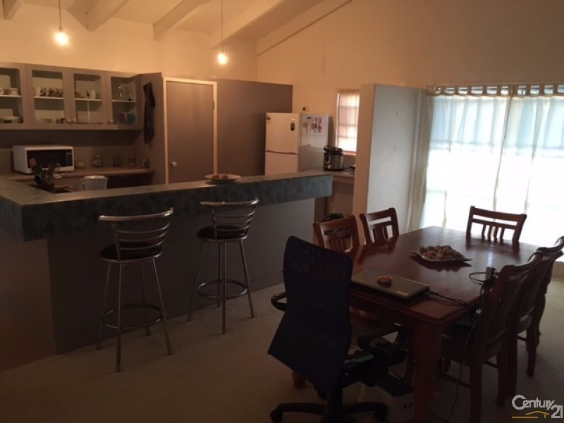 41 Whitsunday Street, Bowen QLD 4805