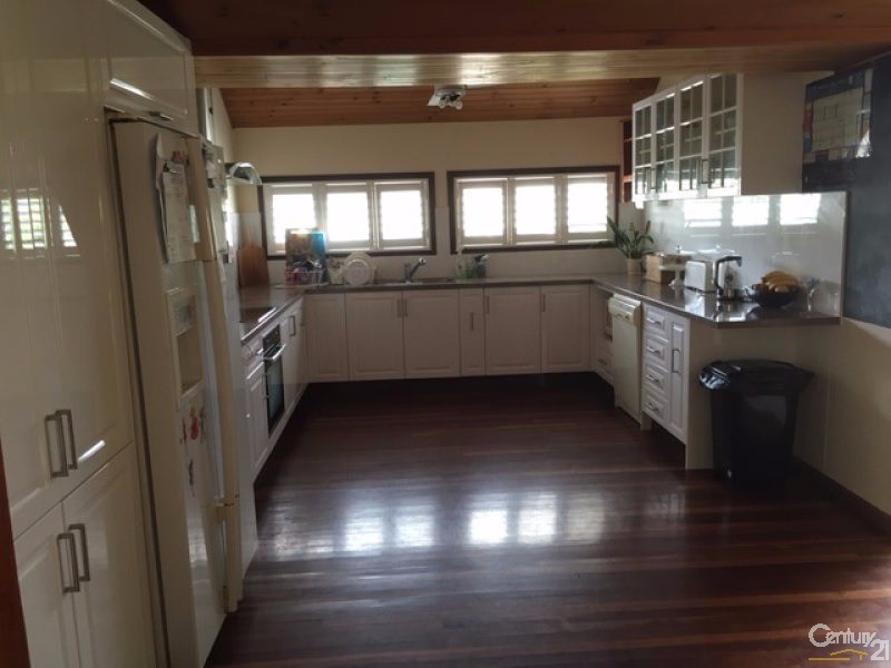 59 Poole Street, Bowen QLD 4805