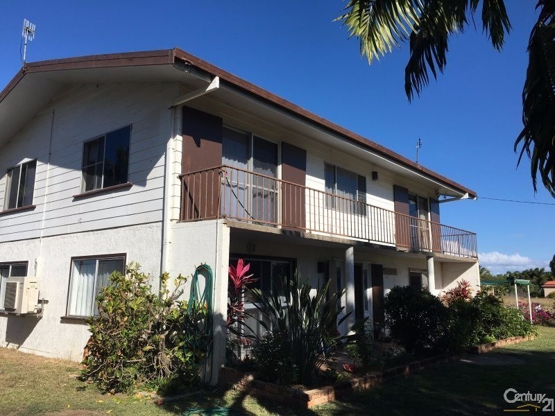 54 Avoca Road, Bowen QLD 4805
