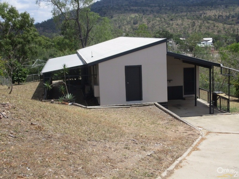 7 Ruff Court, Collinsville QLD 4804