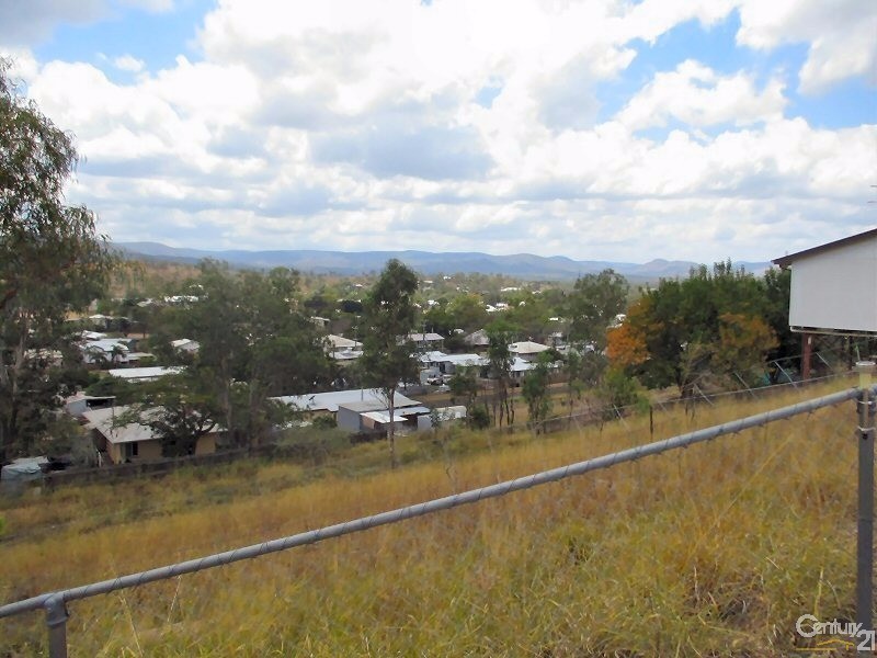 7 Ruff Court, Collinsville QLD 4804