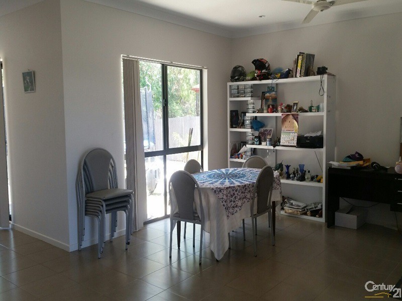 8 Eighth Close, Bowen QLD 4805