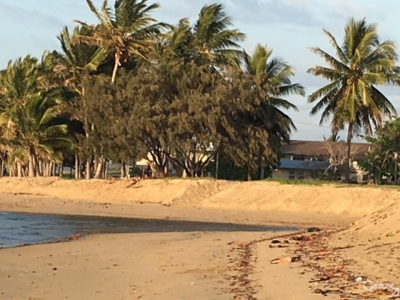 3 Thomas Street, Bowen QLD 4805