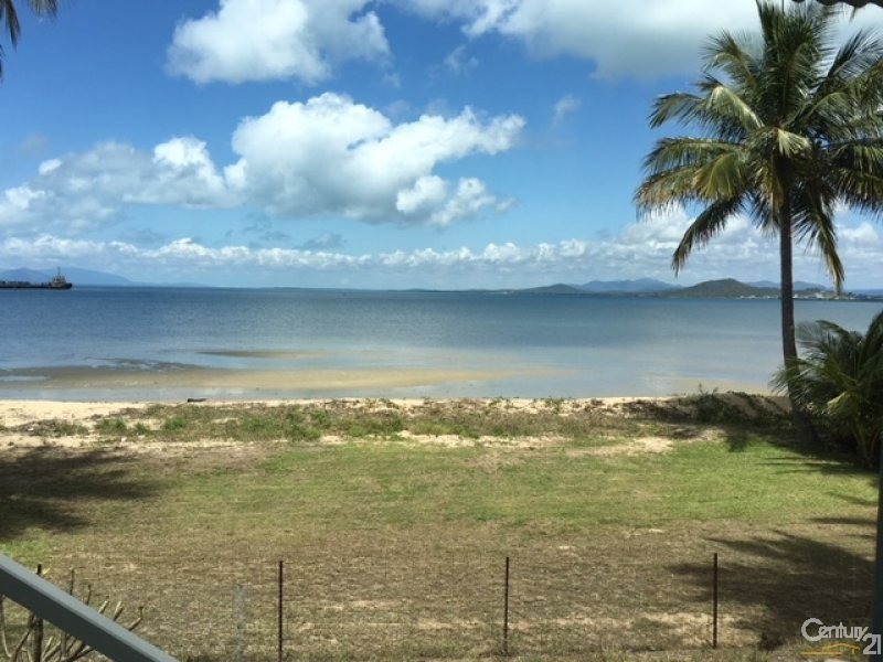 3 Thomas Street, Bowen QLD 4805