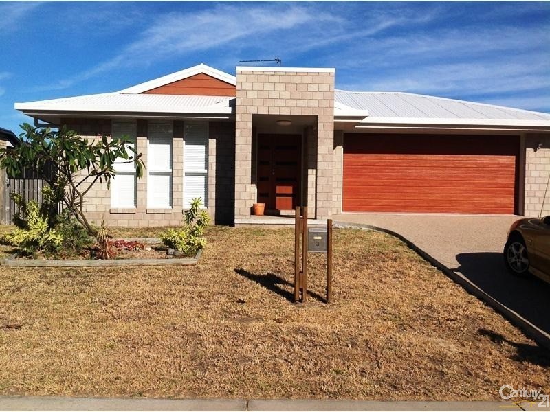 5 Crofton Street, Bowen QLD 4805