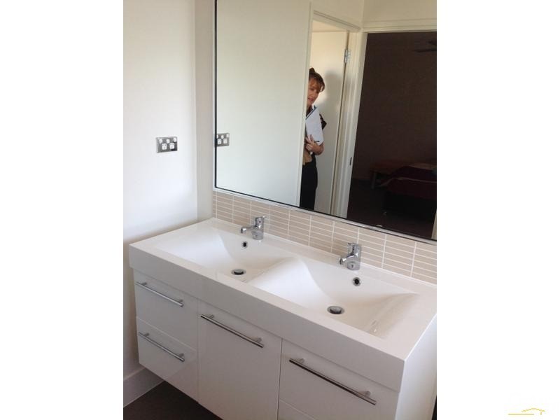 5 Crofton Street, Bowen QLD 4805