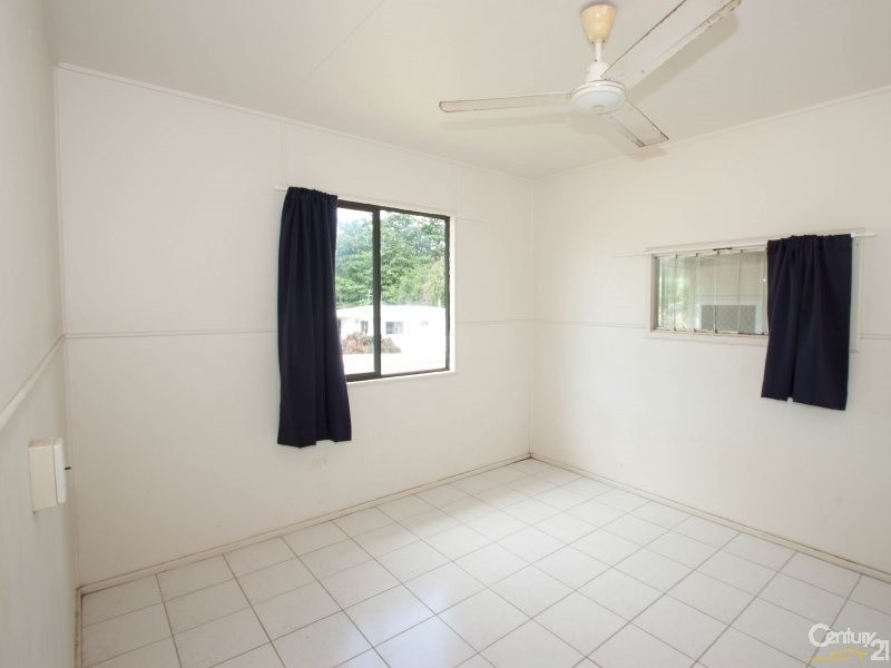 1/1 Casuarina Street, Bowen QLD 4805