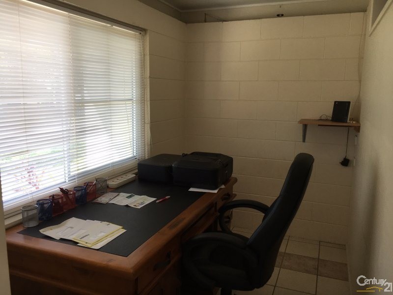 96 Gregory Street, Bowen QLD 4805