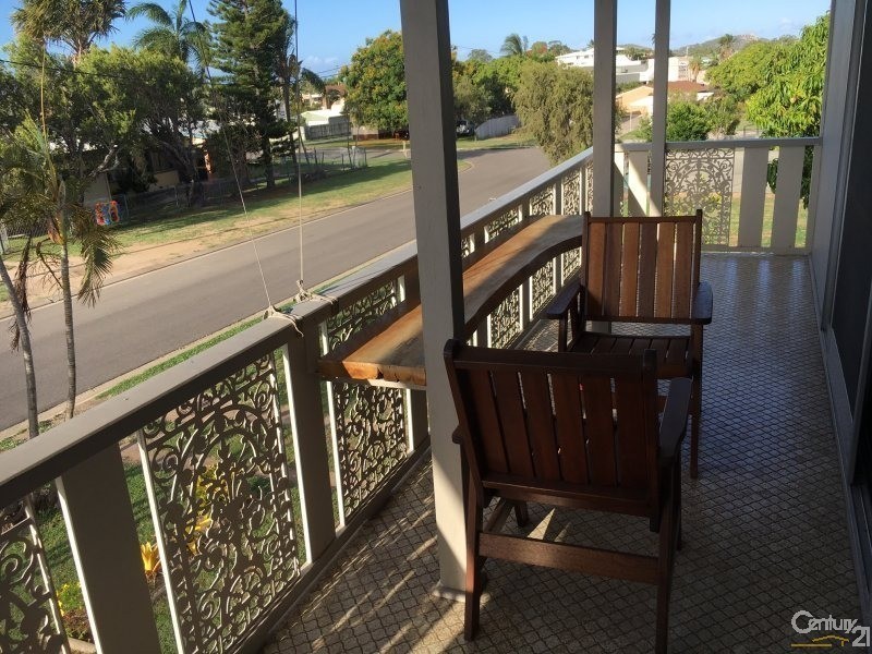 96 Gregory Street, Bowen QLD 4805