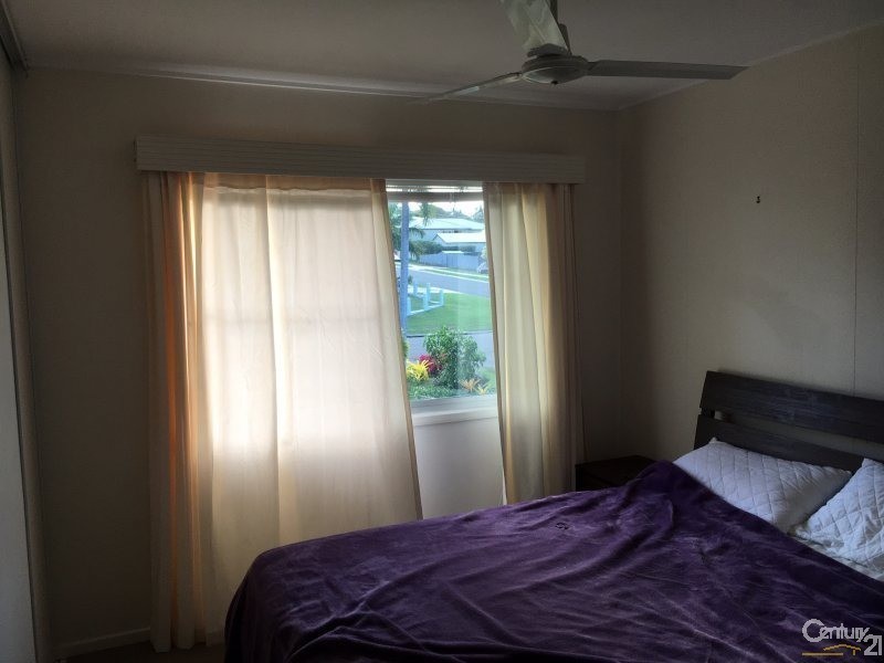 96 Gregory Street, Bowen QLD 4805