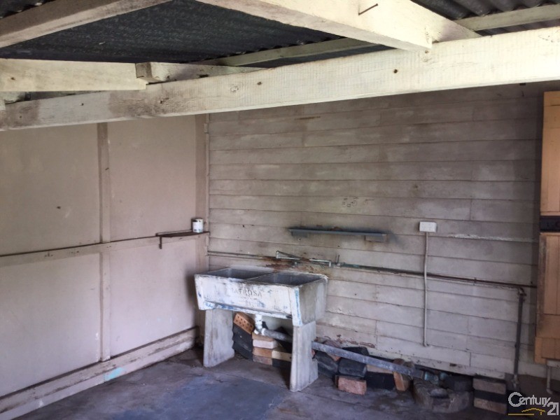 80 Powell Street, Bowen QLD 4805