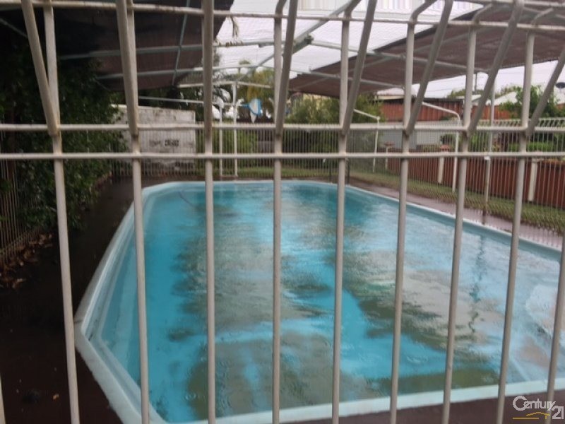 4/4 Dalrymple Street, Bowen QLD 4805