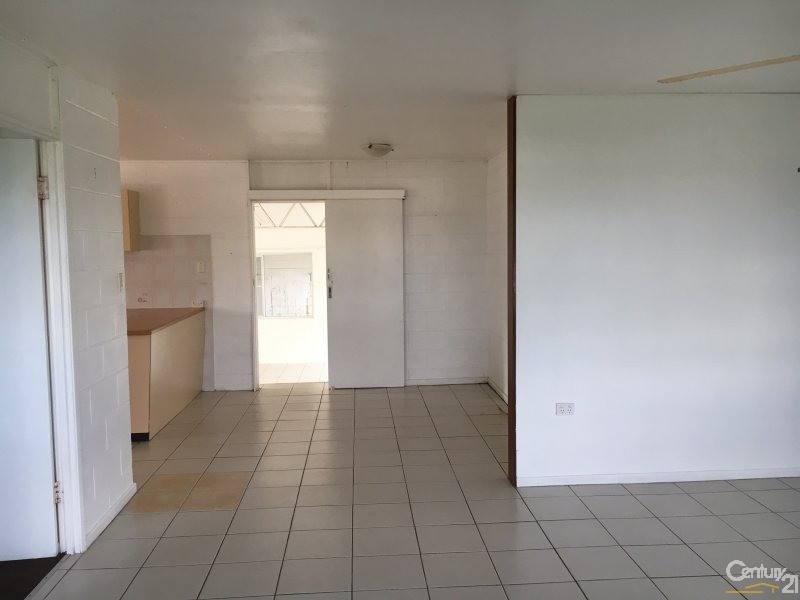 13 Casuarina Street, Bowen QLD 4805