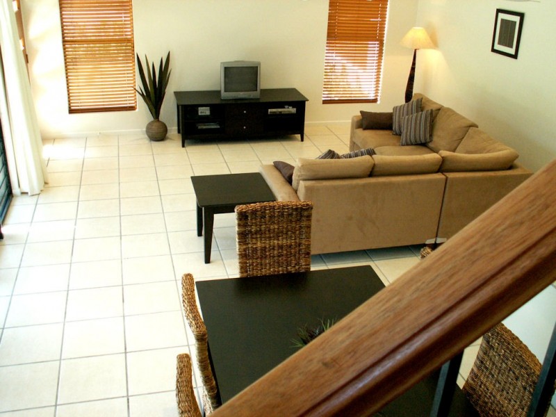 2 87a Horseshoe Bay Road, Bowen QLD 4805