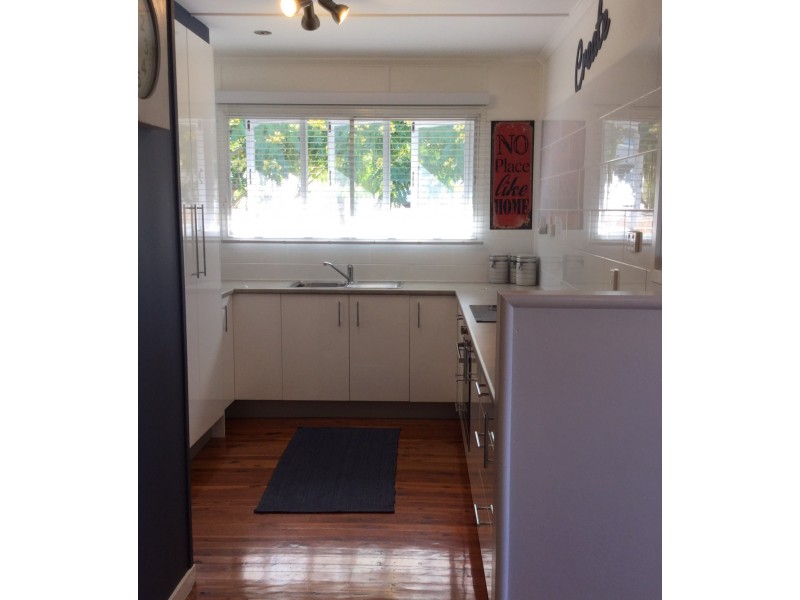 1 Gralton Street, Collinsville QLD 4804