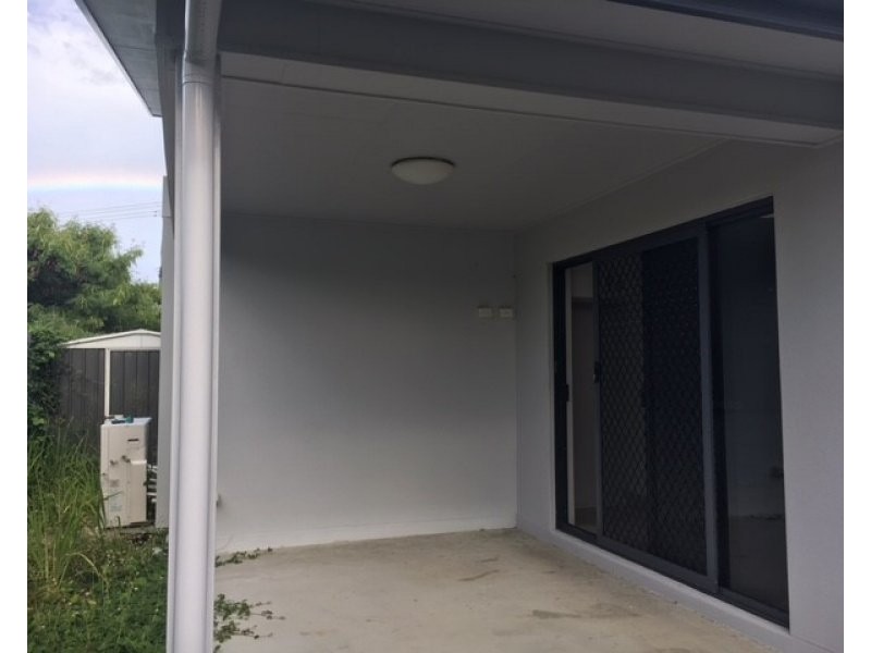 2/31 St Kilda Street, Bowen QLD 4805