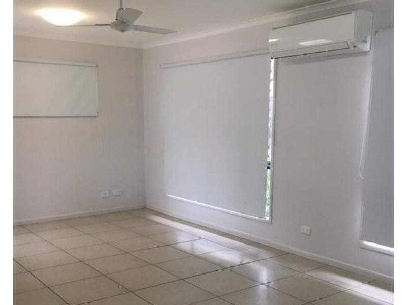 2/31 St Kilda Street, Bowen QLD 4805