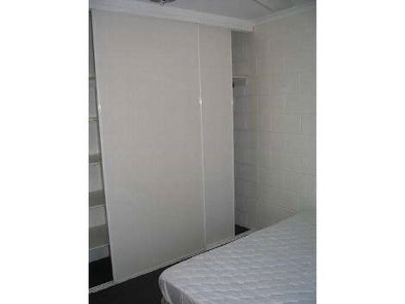 2/16 Powell Street, Bowen QLD 4805
