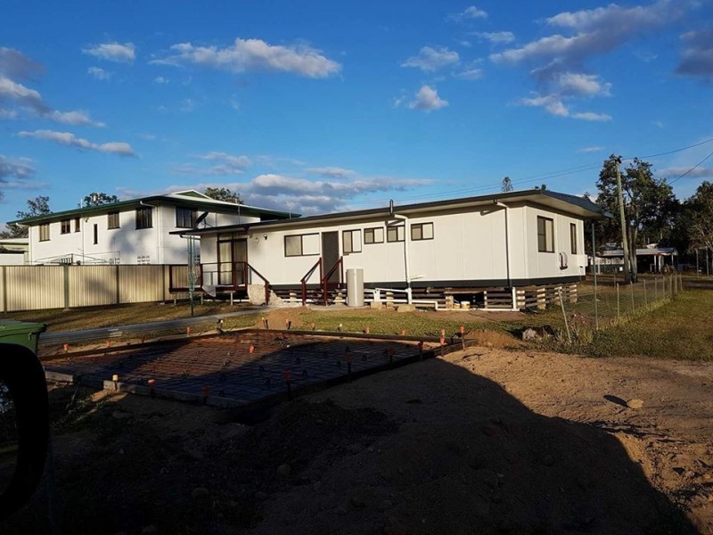 60 Ninth Avenue, Scottville QLD 4804