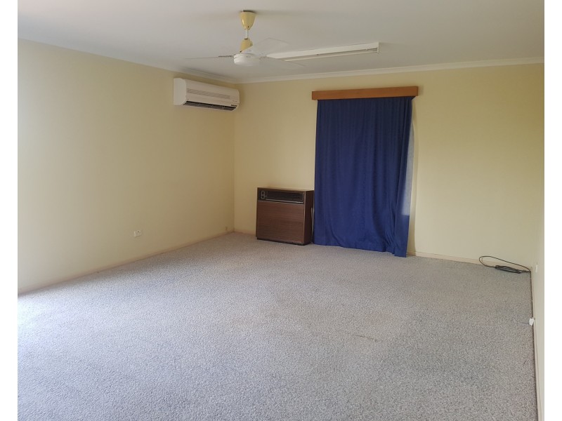 19 Petersen Street, Collinsville QLD 4804