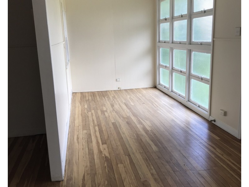 22 Third Avenue, Scottville QLD 4804