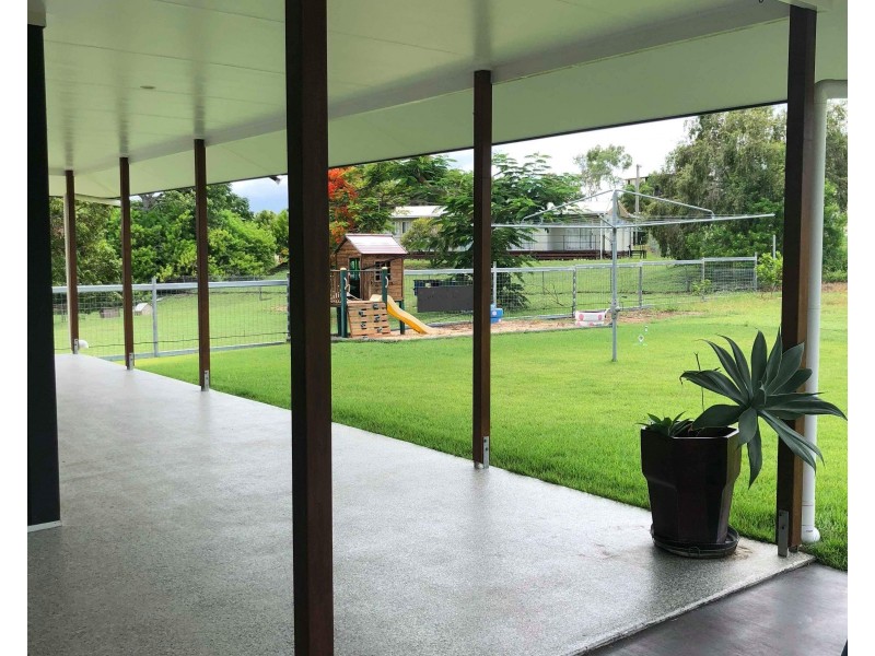 19 Shrubsole Street, Collinsville QLD 4804