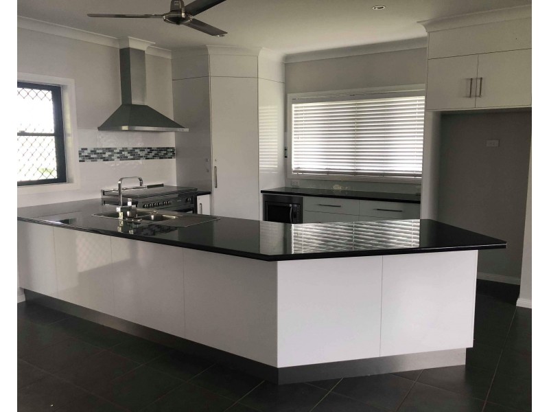 19 Shrubsole Street, Collinsville QLD 4804