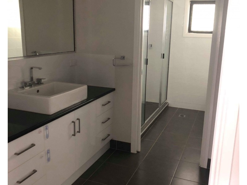 19 Shrubsole Street, Collinsville QLD 4804