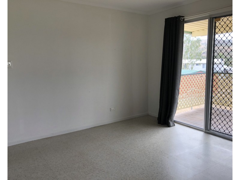 15 Petersen Street, Collinsville QLD 4804