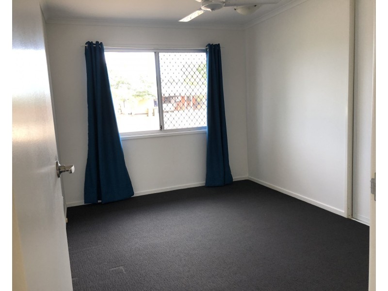 15 Petersen Street, Collinsville QLD 4804