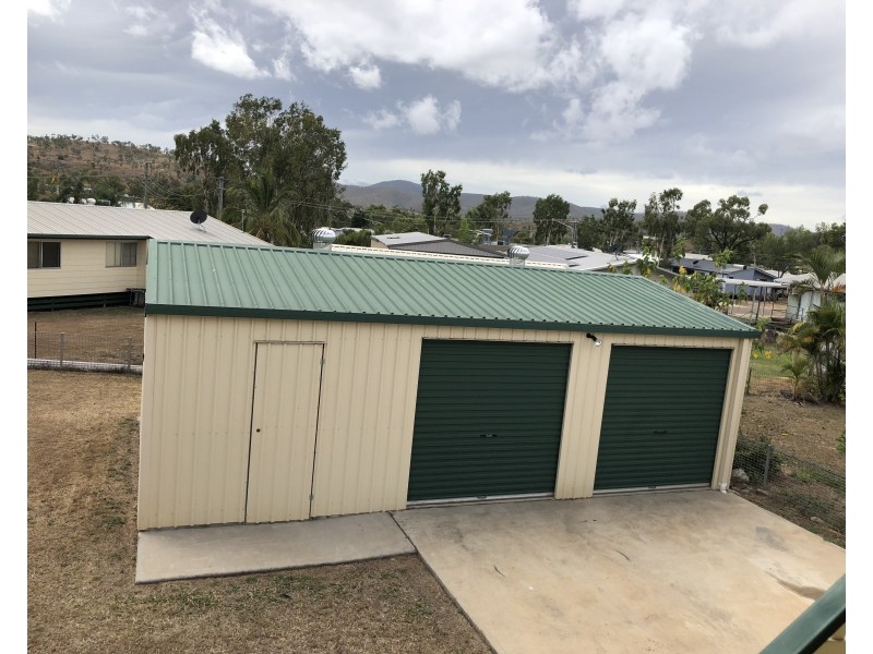 15 Petersen Street, Collinsville QLD 4804